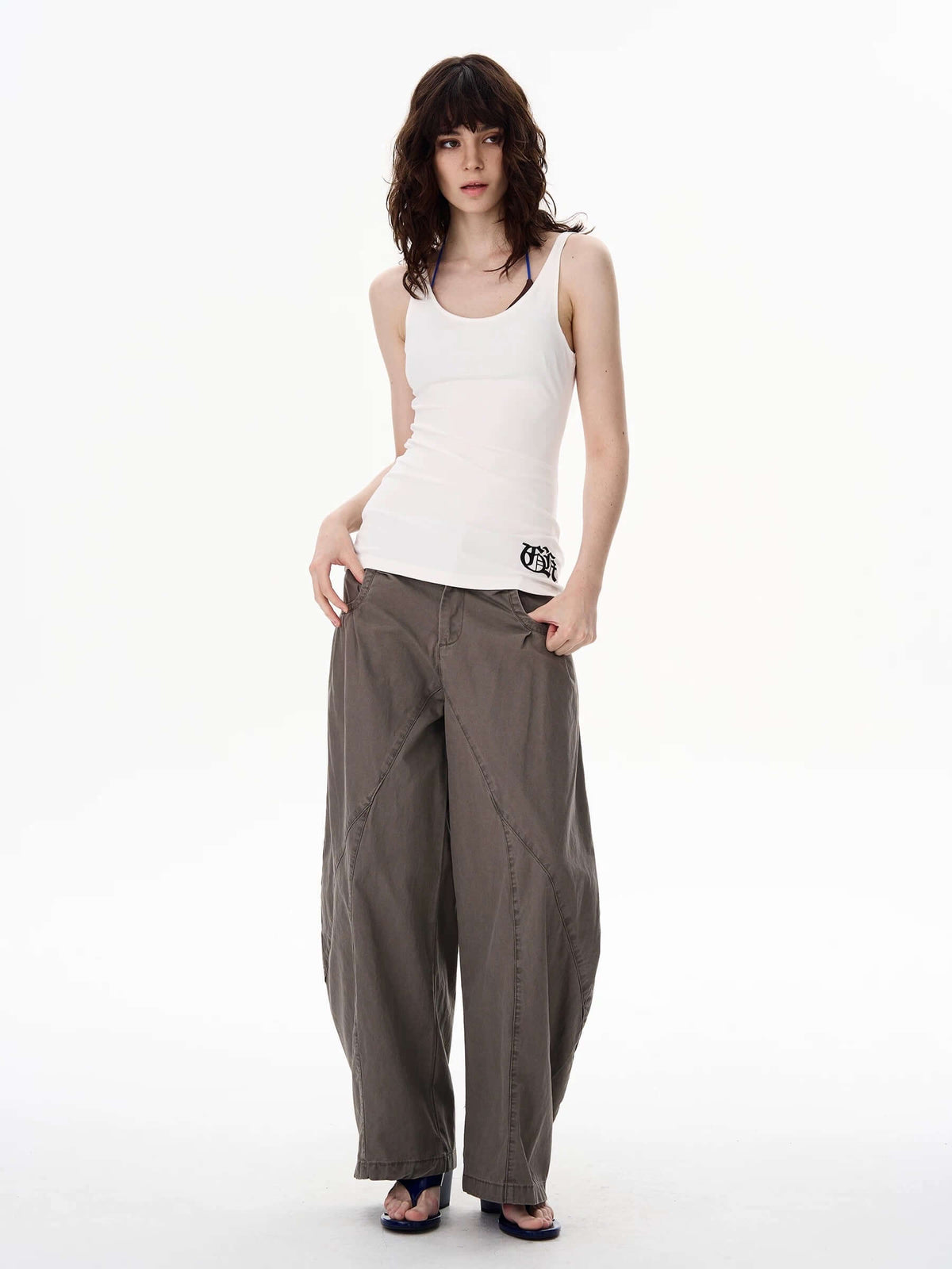 Cross Back Slim V-Neck — image 2