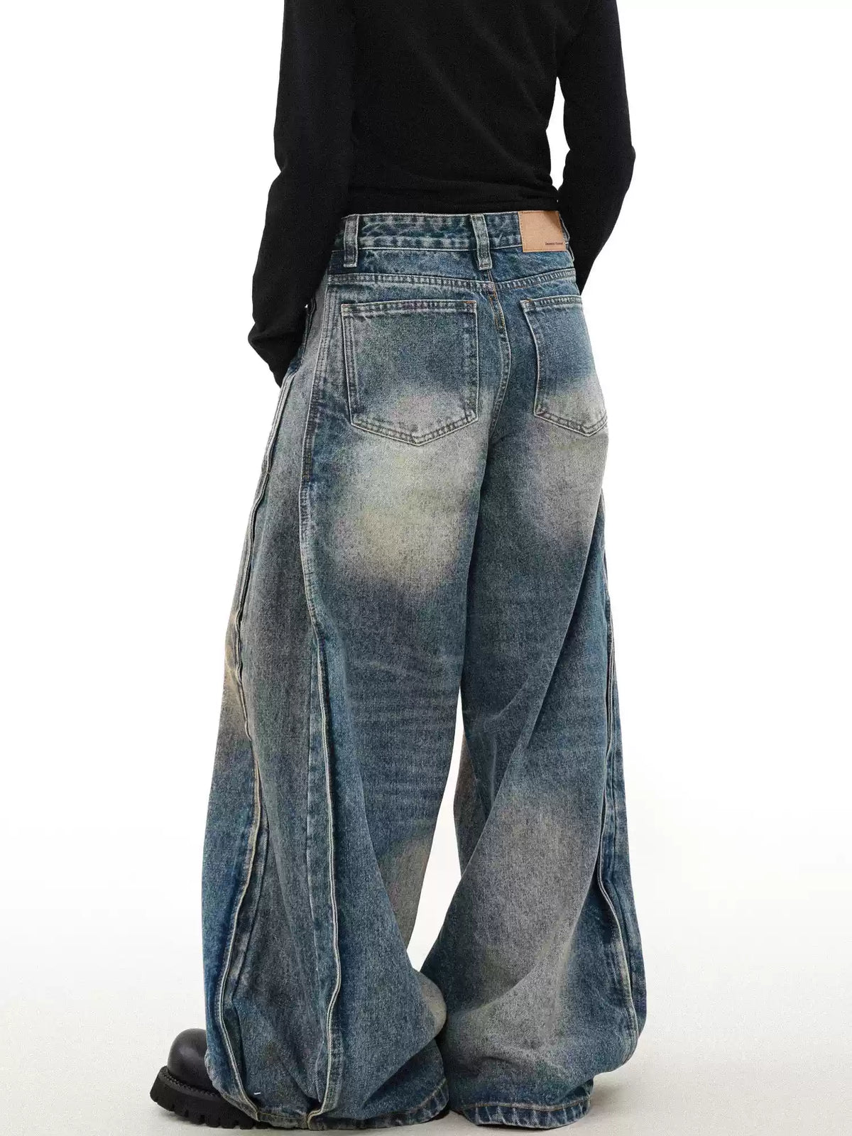 Old Mud-Dyed Jeans — image 2