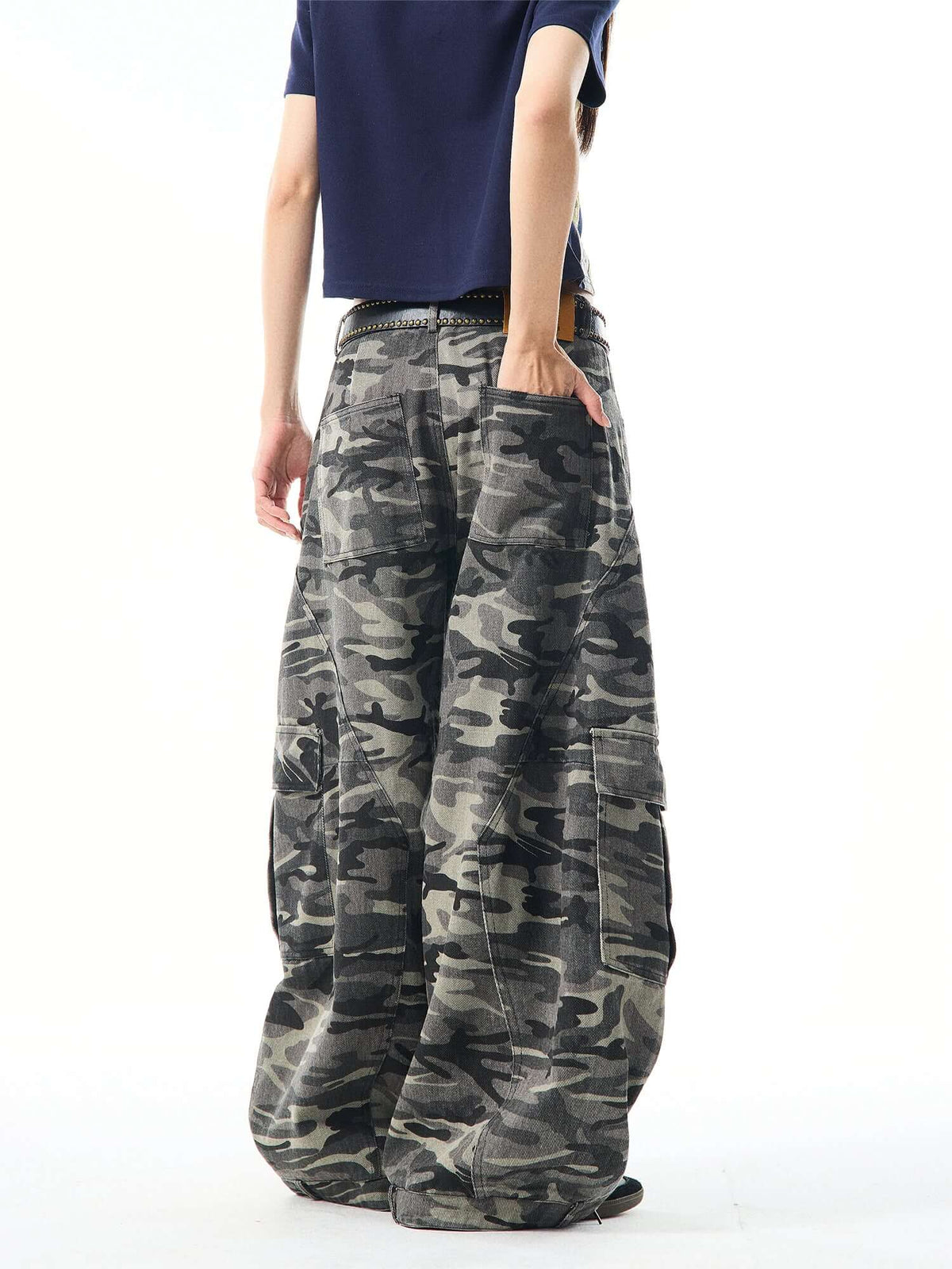 Camouflage Wide-Leg Pants — image 4