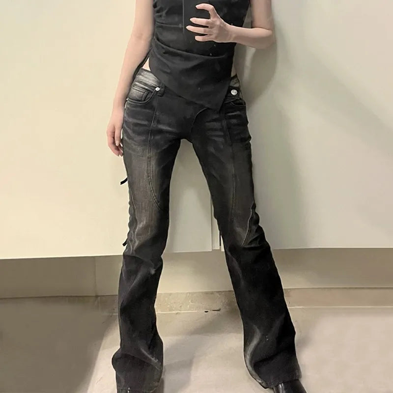 Lucyever Low-Waist Slim Flared Jeans