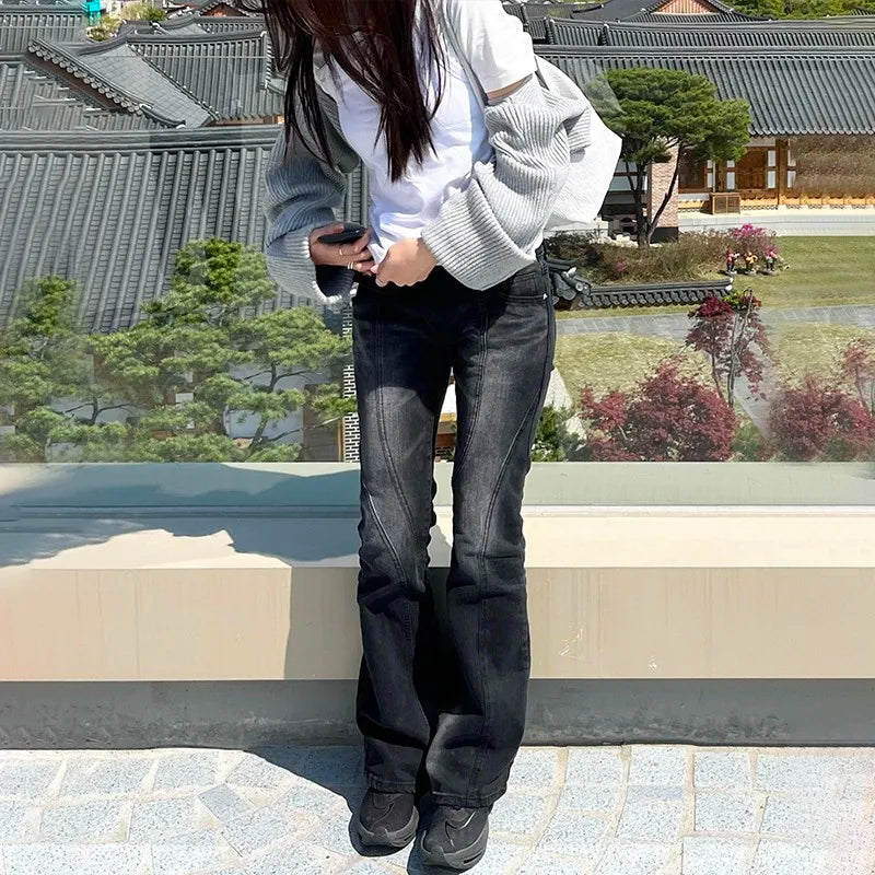 Lucyever Low-Waist Slim Flared Jeans