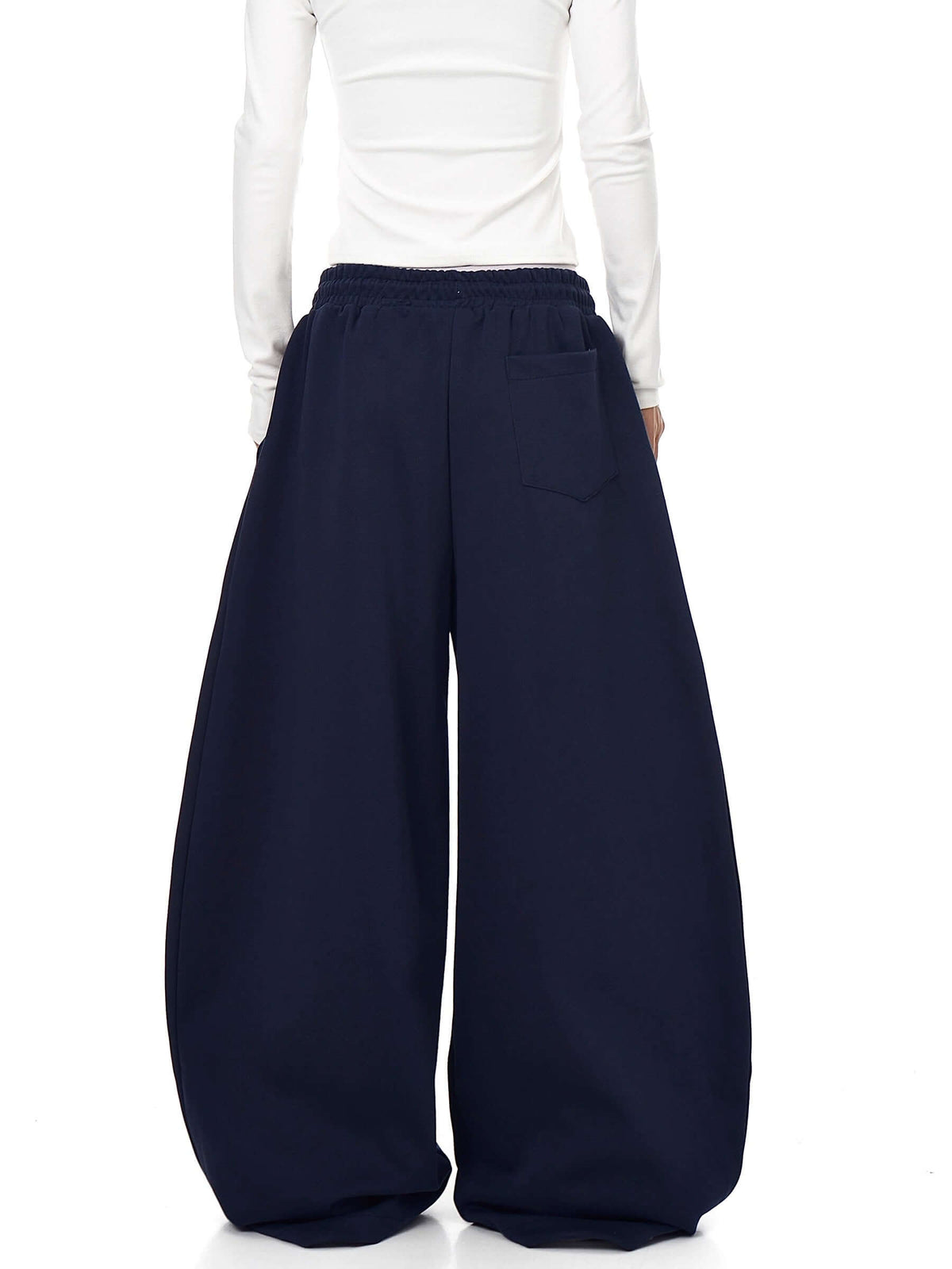 American Street Style Heart Patch Embroidery Heart Patch Embroidered Barrel Sweatpants — image 4