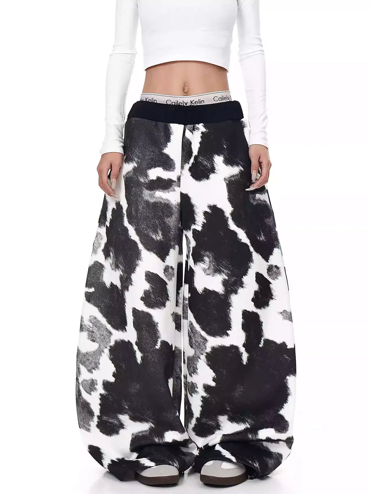Retro Cow Print Wide-Leg Sweatpants — image 1