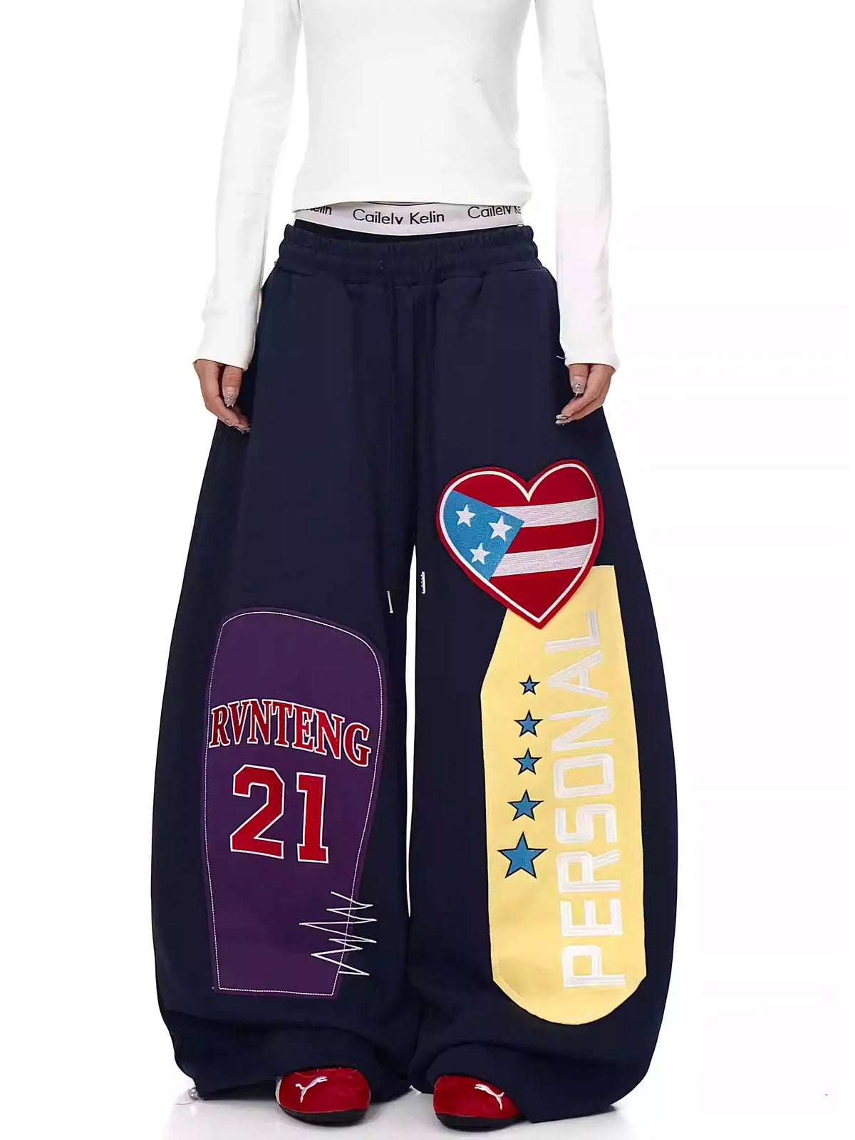 American Street Style Heart Patch Embroidery Heart Patch Embroidered Barrel Sweatpants — image 3